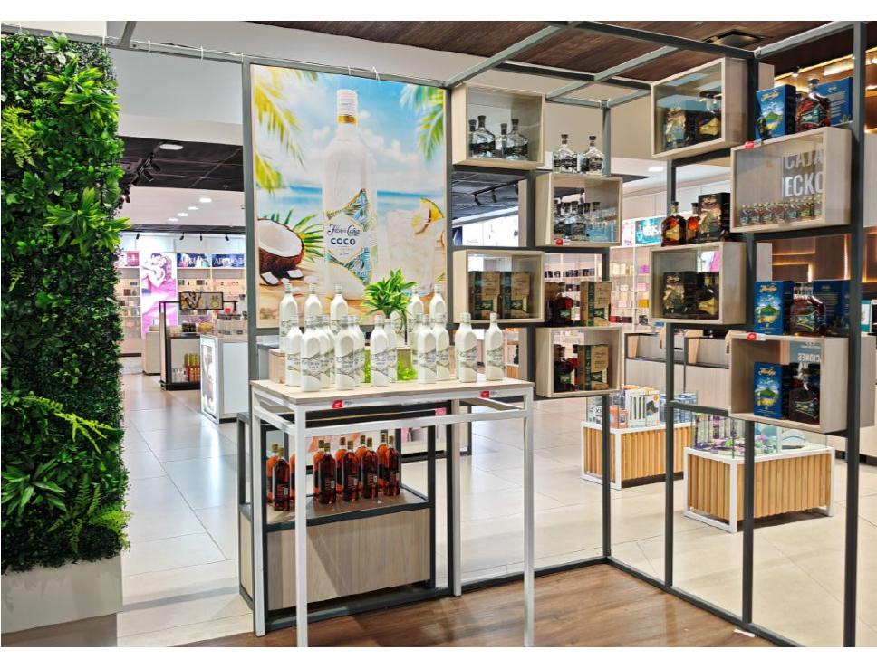 Spirits shelving, Palmerola arrivals store